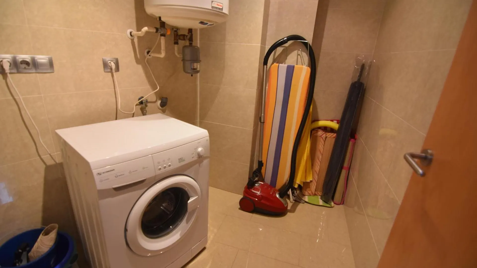 Rnet Apartments Roses Duplex Granada 0*,  Ισπανία