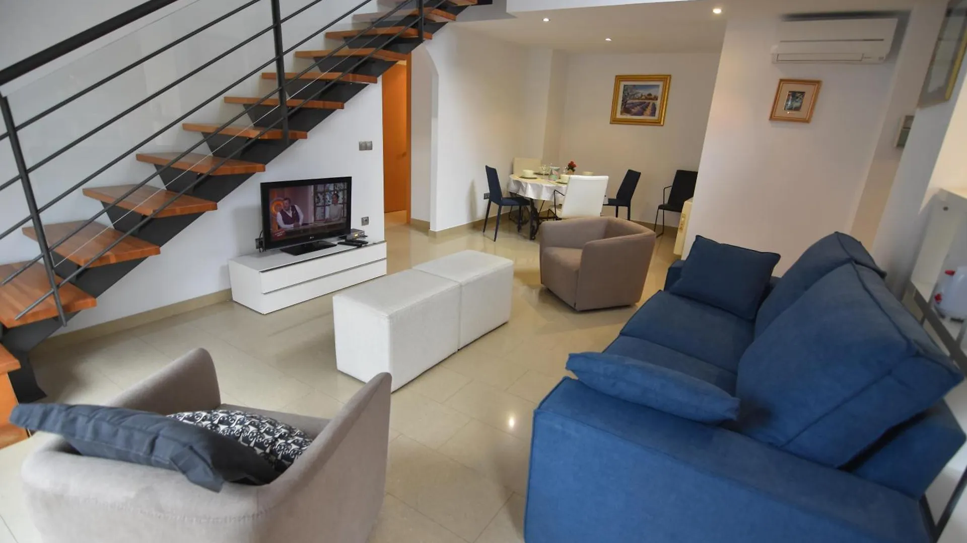 Rnet Apartments Roses Duplex Granada