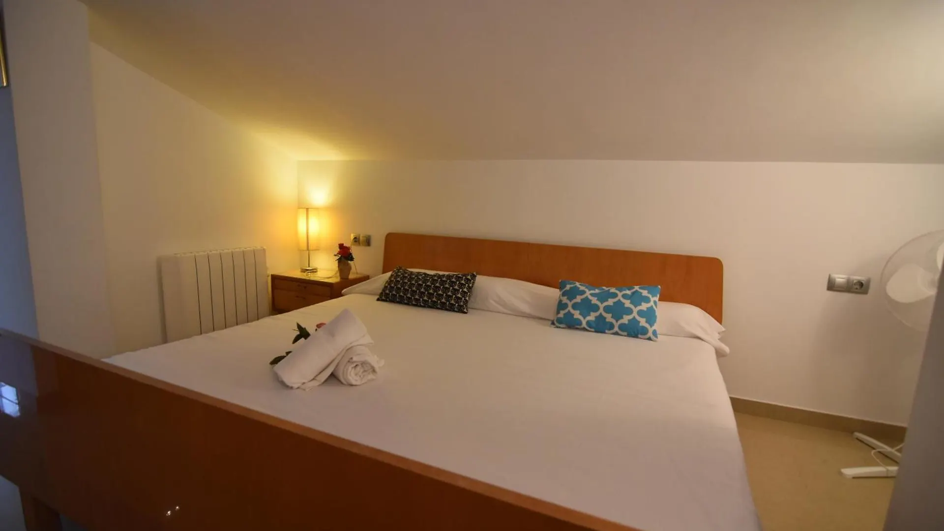 Rnet Apartments Roses Duplex Granada 西班牙